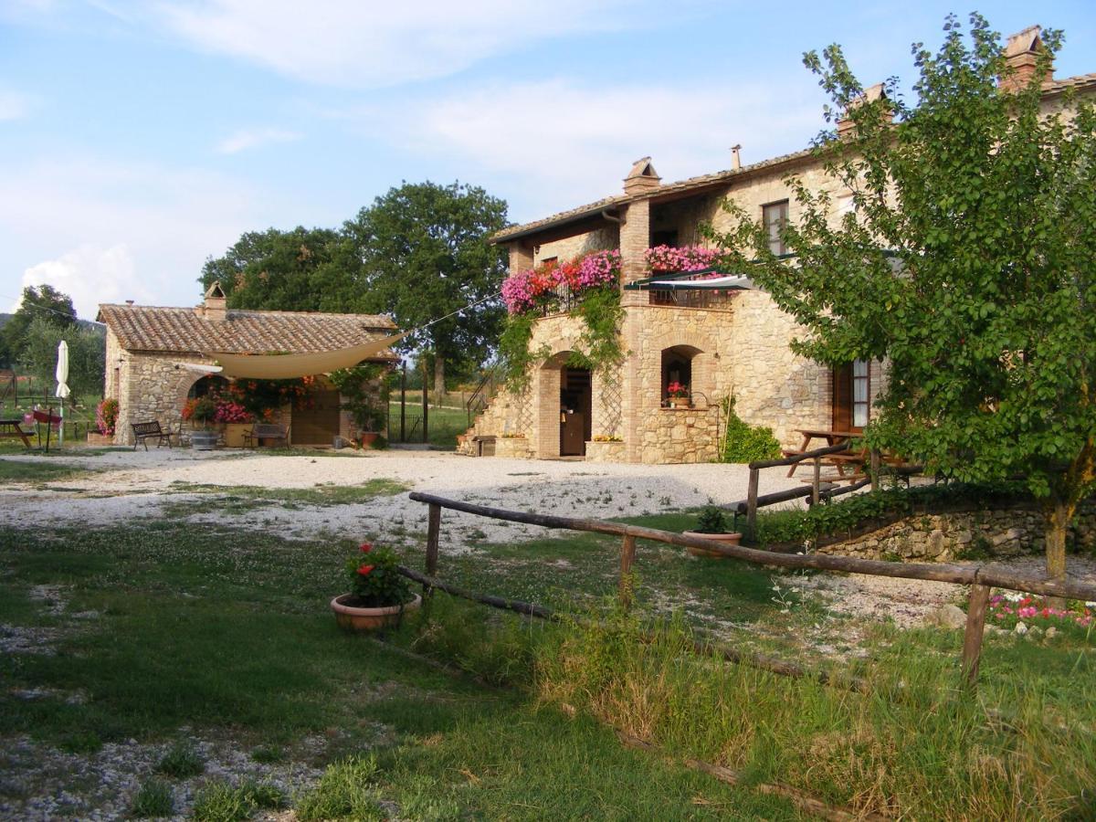 Agriturismo Podere Dell' Olmo アメリア エクステリア 写真